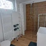 Apartamento Na šumavě, Stylový S Domácími Lázněmi