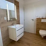 Apartamento Na šumavě, Stylový S Domácími Lázněmi